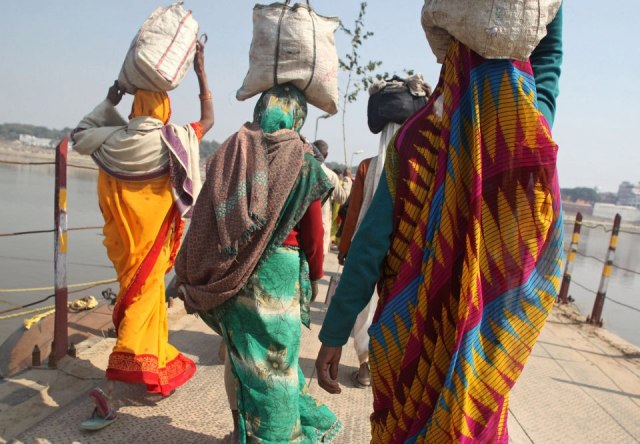 17591_10151440806849917_1075564769_n