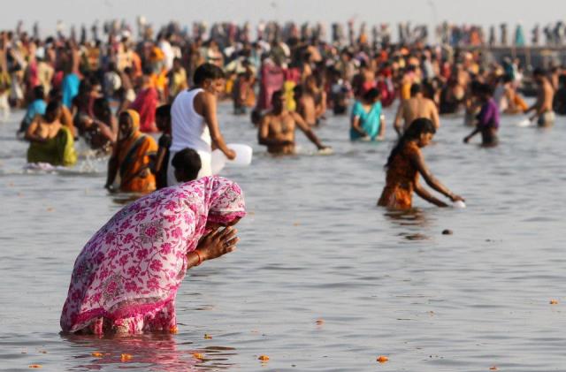 31920_10151440804749917_1636701035_n