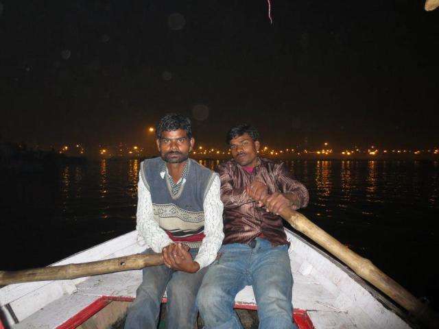 576533_10151371756777561_968465809_n