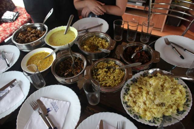 482512_10151446158069917_985954123_n