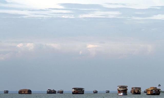 602048_10151446164379917_875418584_n